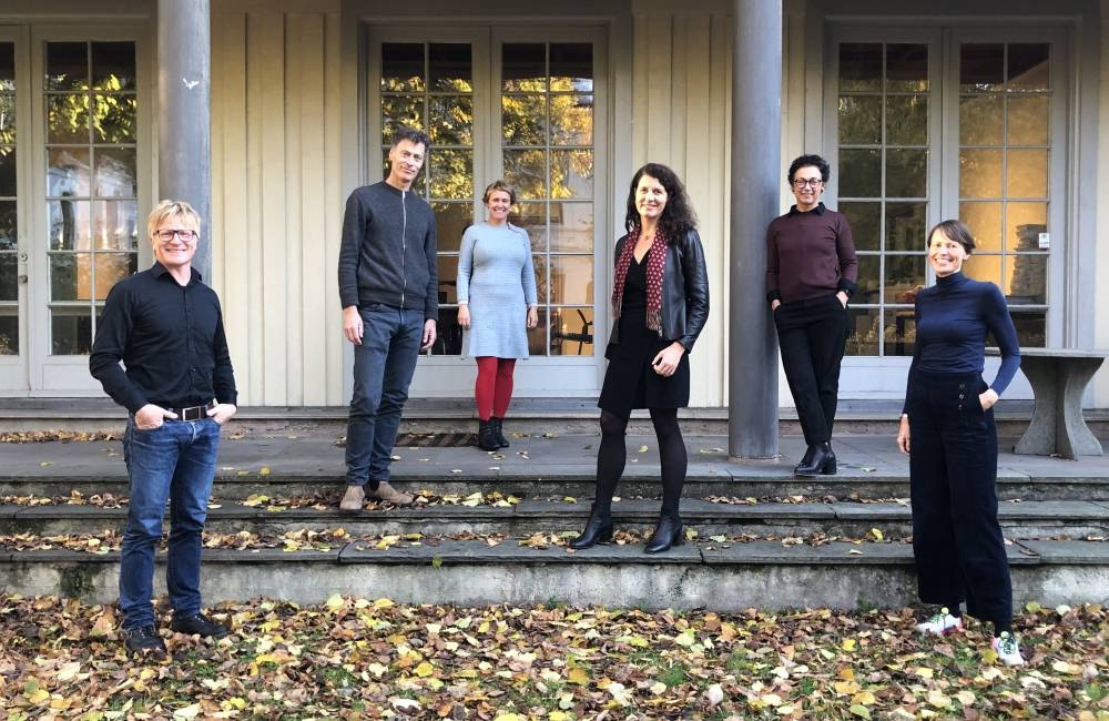 Anders Nohre-Walldén, leder kommunikasjon og marked Grønn Byggallianse, Stein Stoknes, faglig leder FutureBuilt, Pia Bodahl, fungerende daglig leder FutureBuilt, Katharina Bramslev, daglig leder Grønn Byggallianse, Kari Bucher, generalsekretær NAL, Annicken Vargel, kommunikasjonssjef NAL Anders Nohre-Walldén, leder kommunikasjon og marked Grønn Byggallianse, Stein Stoknes, faglig leder FutureBuilt, Pia Bodahl, fungerende daglig leder FutureBuilt, Katharina Bramslev, daglig leder Grønn Byggallianse, Kari Bucher, generalsekretær NAL, Annicken Vargel, kommunikasjonssjef NAL